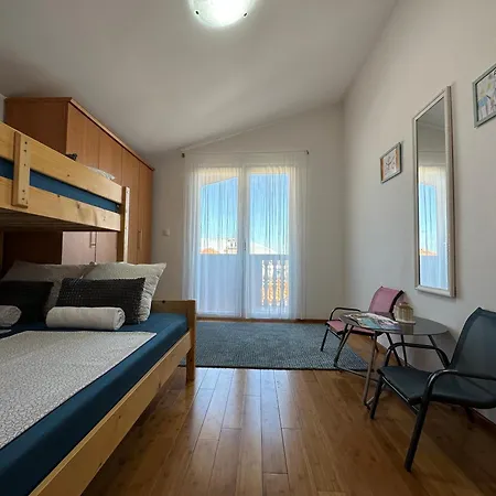 Appartement Rea *** *